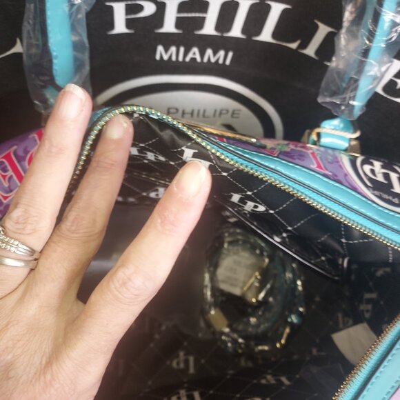 New La Philipe Miami handbag and matching wallet. - Picture 5 of 6